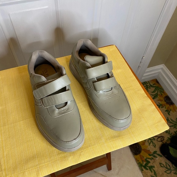 Men’s P.W. Minor Velcro Sneakers - Picture 4 of 16